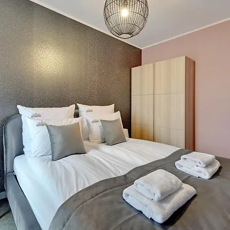 Appart hôtel Nadmotlawie Riverside & Gym By Downtown 4*