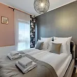Nadmotlawie Riverside & Gym By Downtown Lejlighedshotel 4*