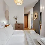 Ξενοδοχείο με διαμερίσματα Nadmotlawie Riverside & Gym By Downtown 4*