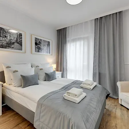 Apartment Nadmotlawie Riverside & Gym By Downtown